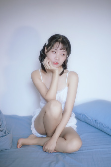 稚嫩娇小哭叫粗大撑破谁演的主角